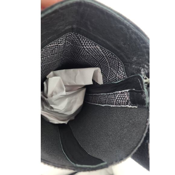 Aquatalia Knee High Suede Boots Stretch Panel Back‎ Size 9.5 Made In Italy - Picture 9 of 12